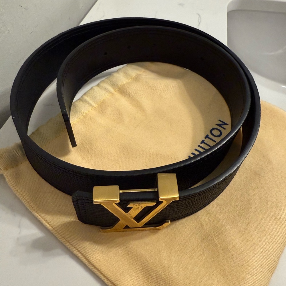 Louis Vuitton Black Leather Belt with Gold Buckle - Picture 6 of 9
